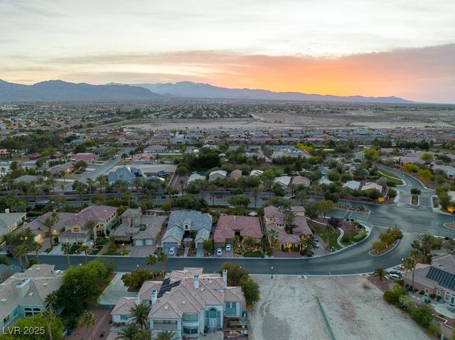 8301 Broad Peak Drive, Las Vegas, NV 89131