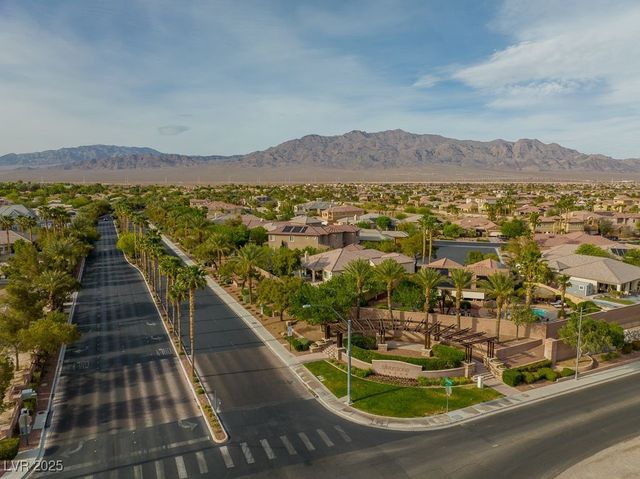 8301 Broad Peak Drive, Las Vegas, NV 89131