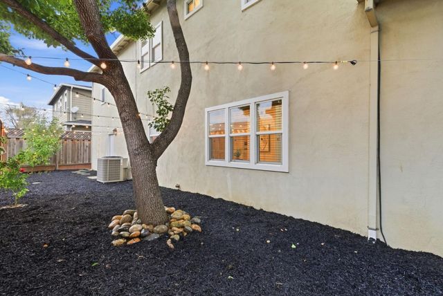 206 Sunnyside Avenue, Campbell, CA 95008