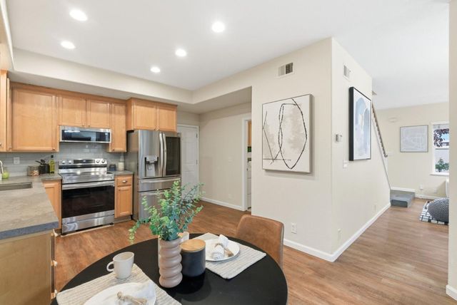 206 Sunnyside Avenue, Campbell, CA 95008