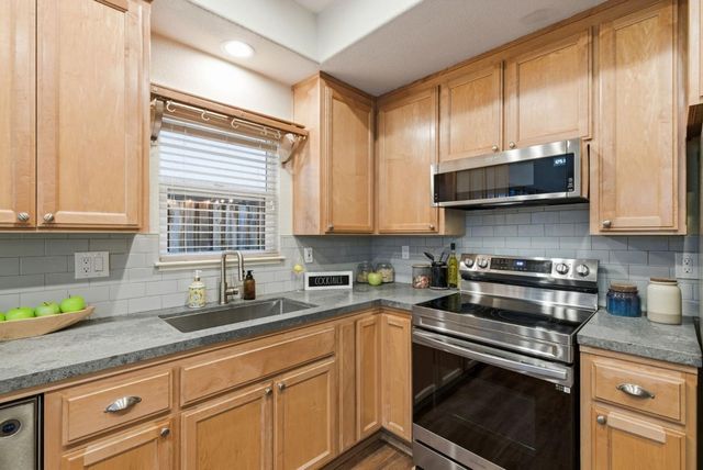 206 Sunnyside Avenue, Campbell, CA 95008