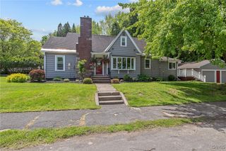1607 Stolp Avenue, Syracuse, NY 13207