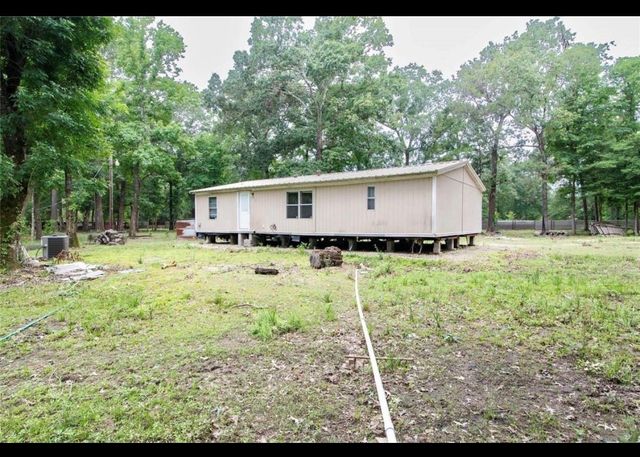 540 Oak Forest Drive, Shepherd, TX 77371