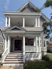1397 Ella T Grasso Boulevard 1, New Haven, CT 06511