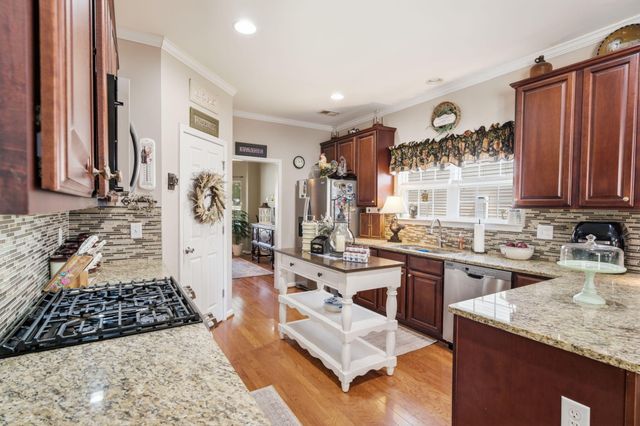 128 Charlesfort Way, Moncks Corner, SC 29461