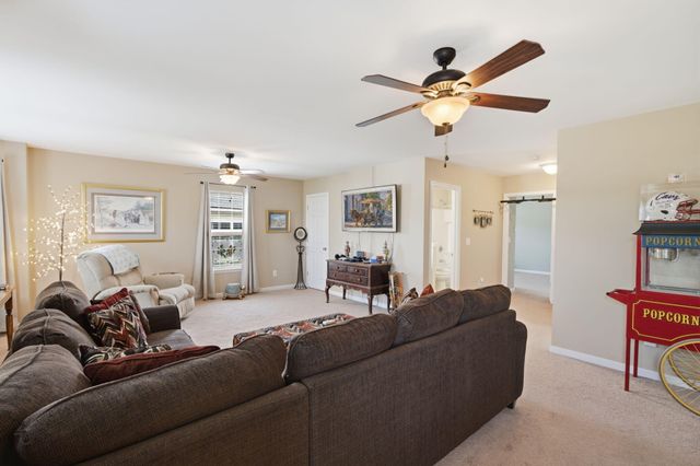 128 Charlesfort Way, Moncks Corner, SC 29461