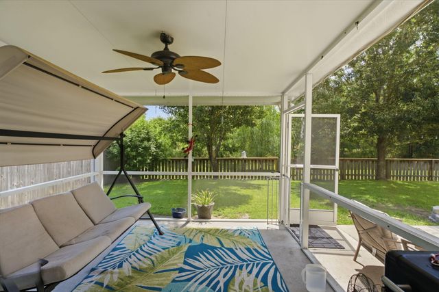 128 Charlesfort Way, Moncks Corner, SC 29461