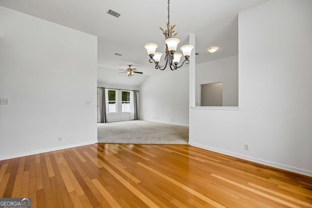 106 Lake Manor Court, Kingsland, GA 31548