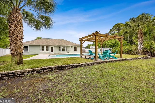 106 Lake Manor Court, Kingsland, GA 31548