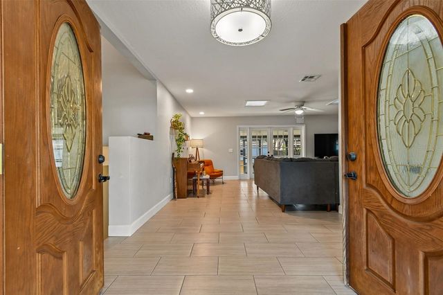 641 OAKVIEW STREET, Altamonte Springs, FL 32714