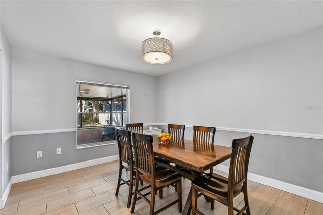 641 OAKVIEW STREET, Altamonte Springs, FL 32714