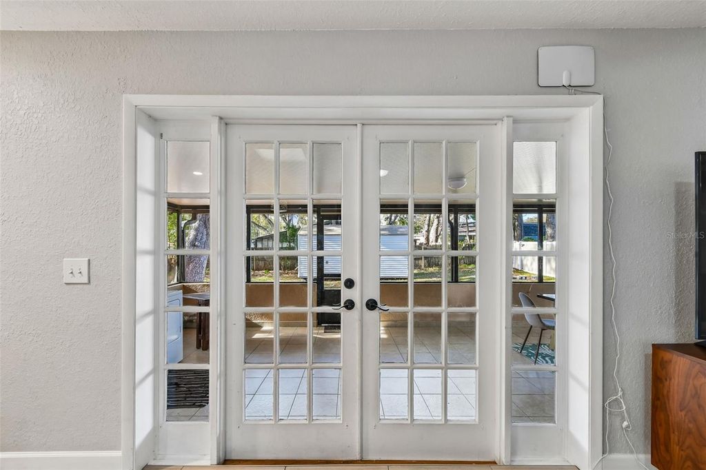 Image 18 of property listing at 641 OAKVIEW STREET, Altamonte Springs, FL 32714