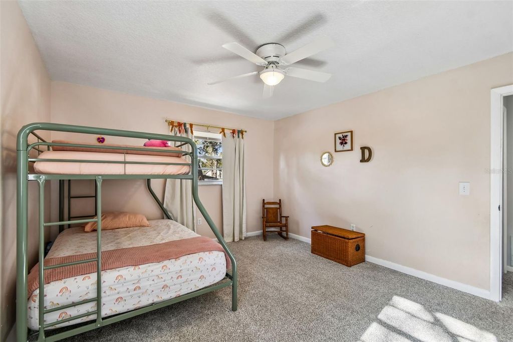 Image 33 of property listing at 641 OAKVIEW STREET, Altamonte Springs, FL 32714