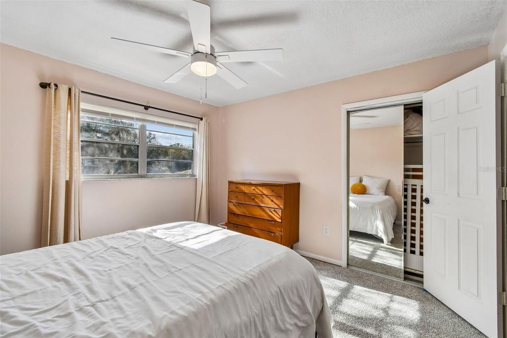 Image 41 of property listing at 641 OAKVIEW STREET, Altamonte Springs, FL 32714