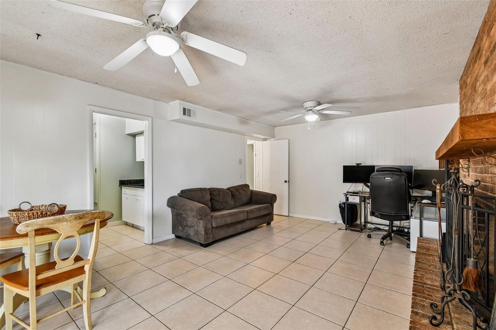 Image 44 of property listing at 641 OAKVIEW STREET, Altamonte Springs, FL 32714