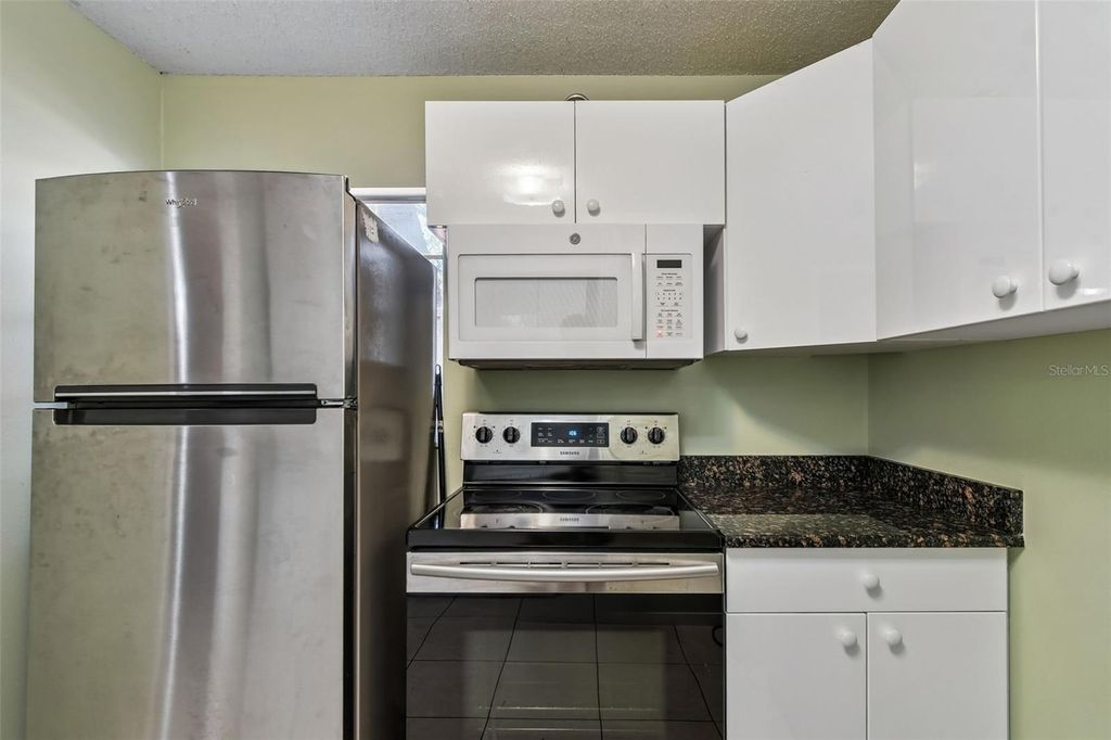 Image 48 of property listing at 641 OAKVIEW STREET, Altamonte Springs, FL 32714