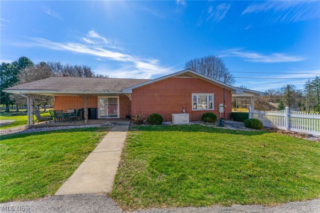 4988 State Route 46, Cortland, OH 44410