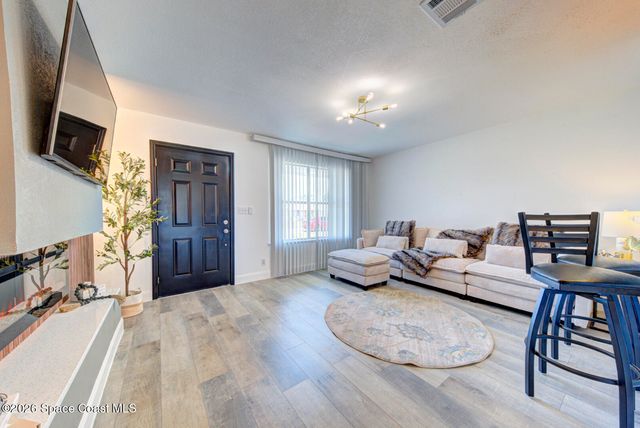 6515 Greenwood Avenue, Cocoa, FL 32927