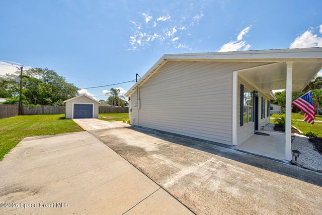 6515 Greenwood Avenue, Cocoa, FL 32927