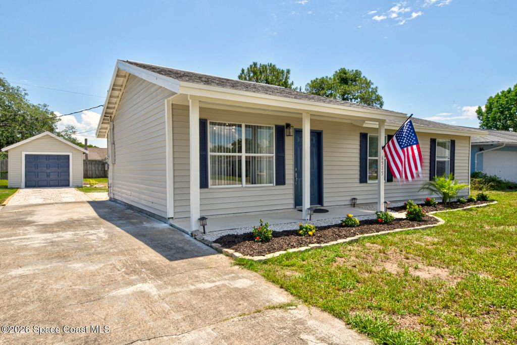 6515 Greenwood Avenue, Cocoa, FL 32927