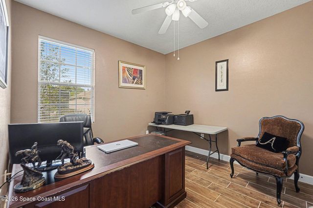 219 Abernathy Circle SE, Palm Bay, FL 32909