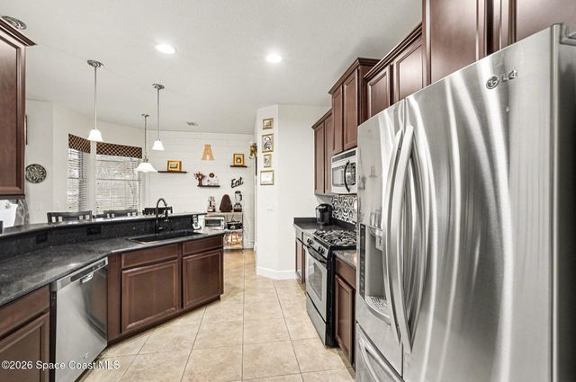 219 Abernathy Circle SE, Palm Bay, FL 32909