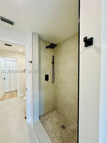 6560 NW 114th Ave 523, Doral, FL 33178