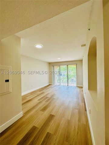 6560 NW 114th Ave 523, Doral, FL 33178