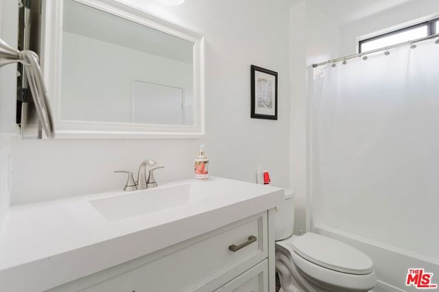 42665 Tempo Drive, Lancaster, CA 93536