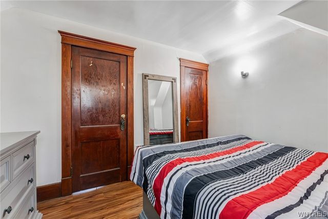 148 Deerfield Avenue, Buffalo, NY 14215