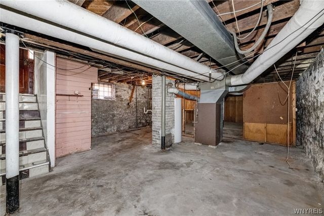 148 Deerfield Avenue, Buffalo, NY 14215