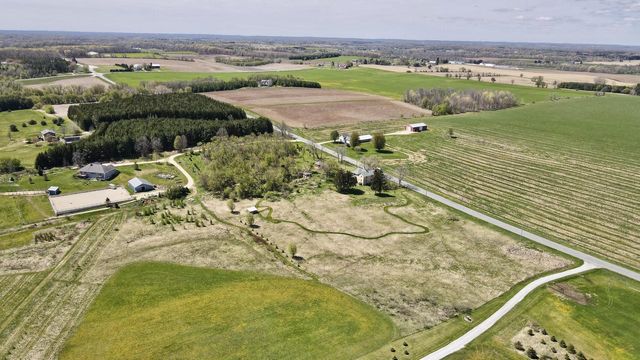 N1127 County Road HH, Kewaskum, WI 53040