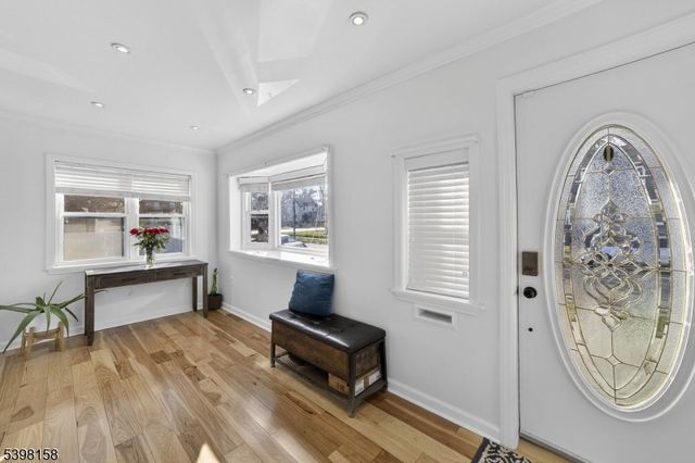 121 Myrtle St, Roselle Boro, NJ 07203