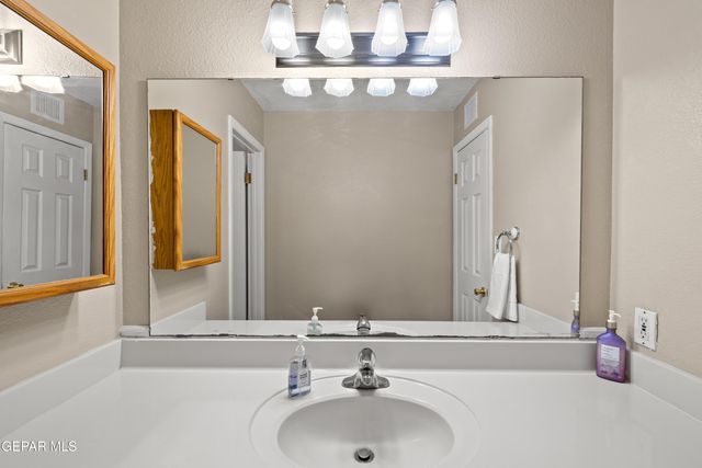 3706 Talent Way, Horizon City, TX 79928