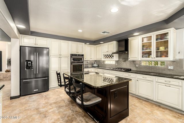 2309 W YAHOO Trail, Phoenix, AZ 85085