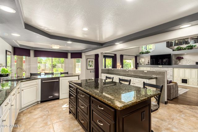 2309 W YAHOO Trail, Phoenix, AZ 85085