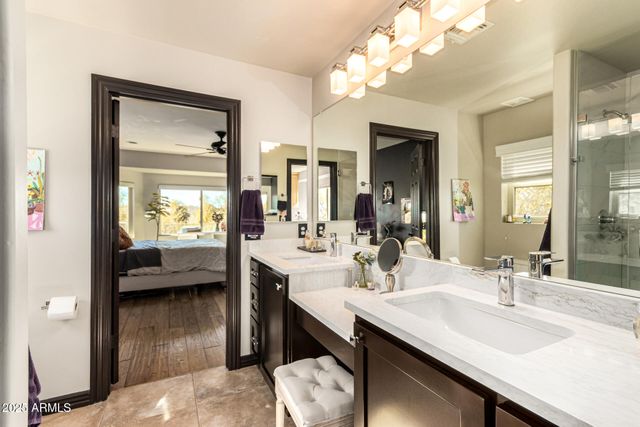 2309 W YAHOO Trail, Phoenix, AZ 85085