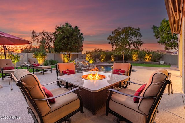 2309 W YAHOO Trail, Phoenix, AZ 85085