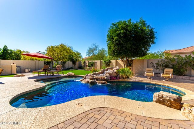 2309 W YAHOO Trail, Phoenix, AZ 85085