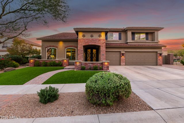 2309 W YAHOO Trail, Phoenix, AZ 85085