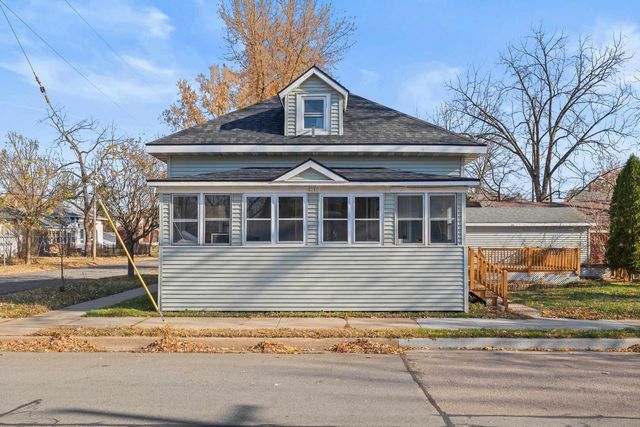 2101 STRONGS AVENUE, Stevens Point, WI 54481