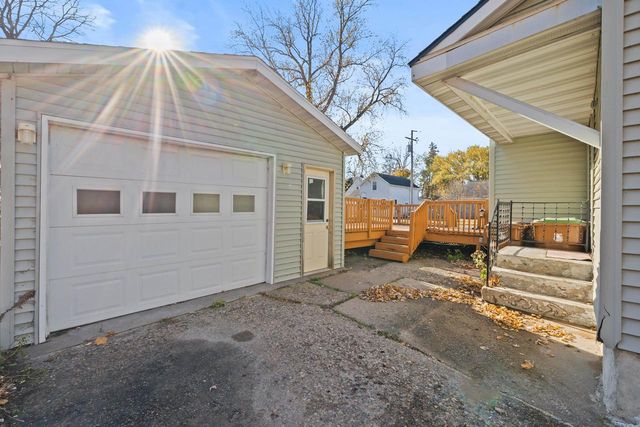 2101 STRONGS AVENUE, Stevens Point, WI 54481