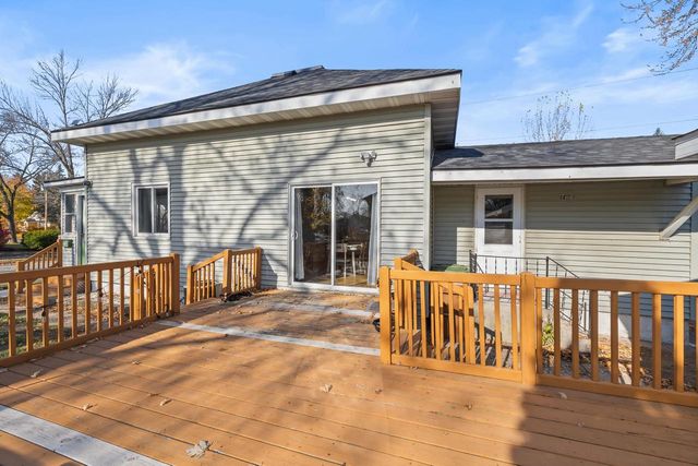 2101 STRONGS AVENUE, Stevens Point, WI 54481