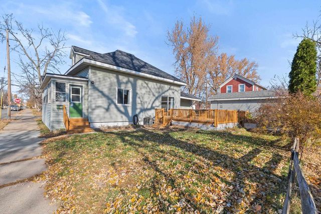 2101 STRONGS AVENUE, Stevens Point, WI 54481