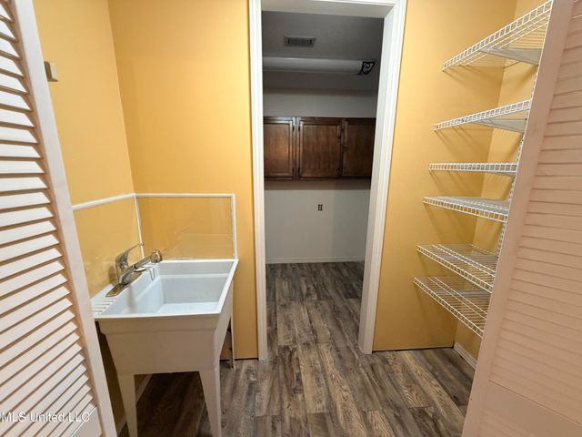 566 Ahuawa Place, Diamondhead, MS 39525