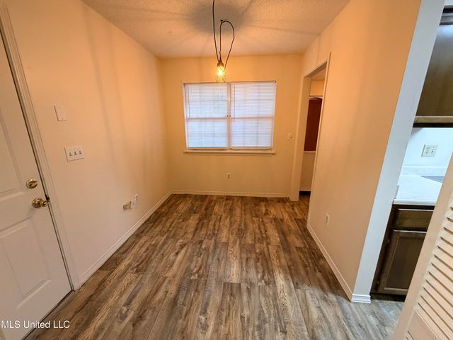 566 Ahuawa Place, Diamondhead, MS 39525