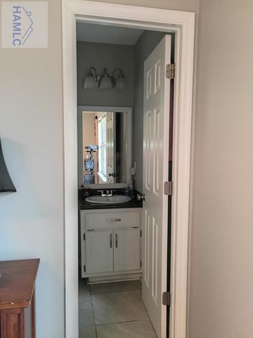 1411 Desert Storm Drive, Hinesville, GA 31313