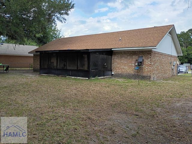 1411 Desert Storm Drive, Hinesville, GA 31313