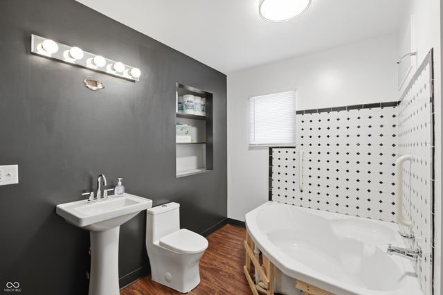 1731 S Arlington Avenue, Indianapolis, IN 46203