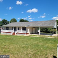 9379 STONEGATE LN, Rhoadesville, VA 22542